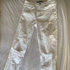 White Hollister jeans
